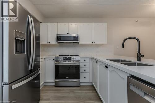2035 Appleby Line Unit# 101, Burlington, ON - Indoor Photo Showing Kitchen With Double Sink