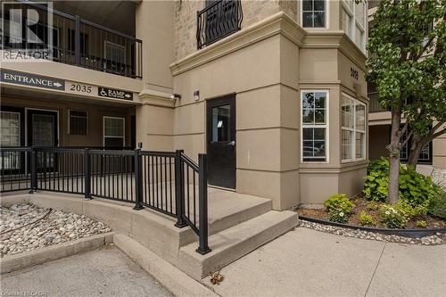 2035 Appleby Line Unit# 101, Burlington, ON - Outdoor