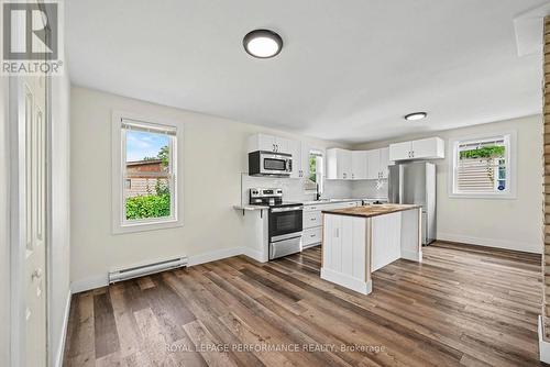 1008 Second Street E, Cornwall, ON - Indoor Photo Showing Kitchen