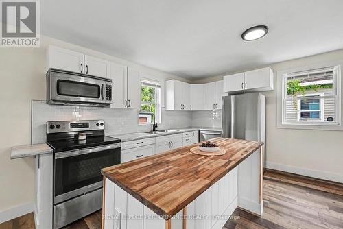 1008 Second Street E, Cornwall, ON - Indoor Photo Showing Kitchen With Double Sink