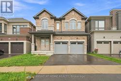 2136 COPPERMINE STREET Oshawa, ON L1L 0T1