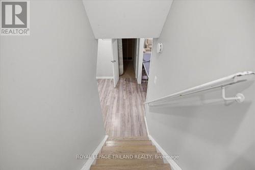 3 - 4 CHEPSTOW GATE , London North (North K), Ontario N6G 3S7 5