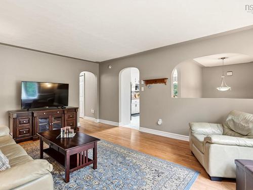 47 Stone Mount Drive, Lower Sackville, NS - Indoor Photo Showing Living Room