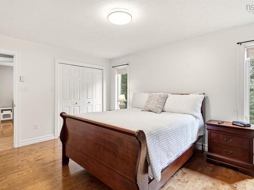 47 Stone Mount Drive, Lower Sackville, NS - Indoor Photo Showing Bedroom