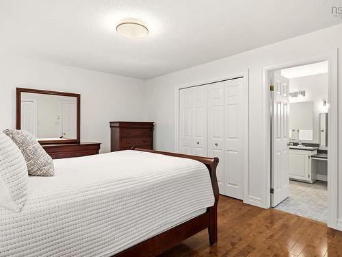 47 Stone Mount Drive, Lower Sackville, NS - Indoor Photo Showing Bedroom