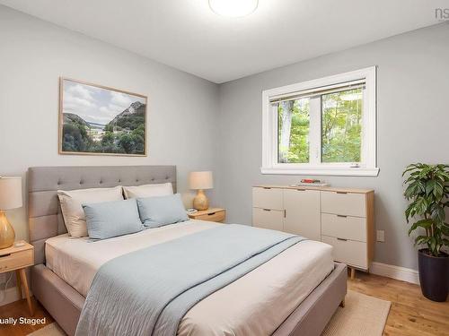 47 Stone Mount Drive, Lower Sackville, NS - Indoor Photo Showing Bedroom