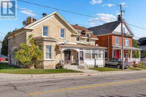 3 - 15 ELMSLEY STREET N , Smiths Falls, Ontario K7A 2G4 3