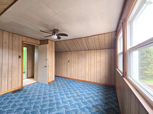 32 Poplar Street, Amherst, NS - Indoor Photo Showing Other Room
