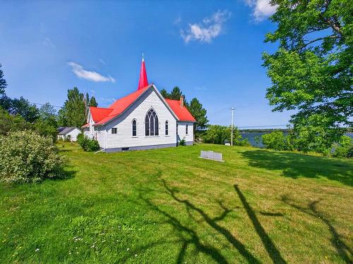 13968 Highway 6, Wallace, NS 