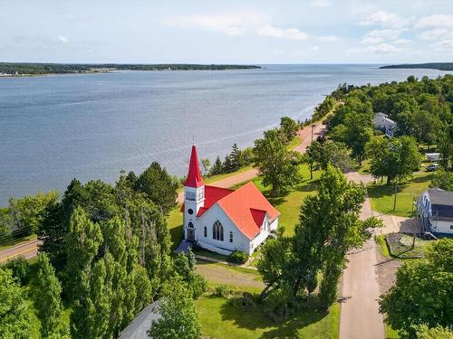 13968 Highway 6, Wallace, NS 