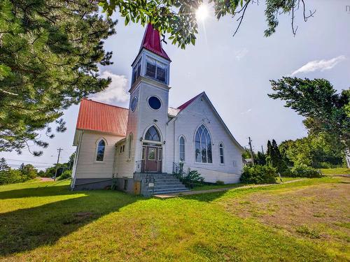 13968 Highway 6, Wallace, NS 