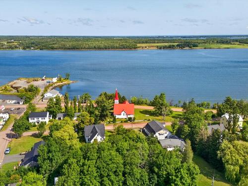 13968 Highway 6, Wallace, NS 