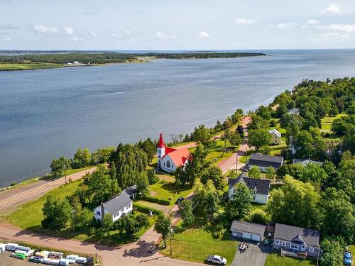 13968 Highway 6, Wallace, NS 