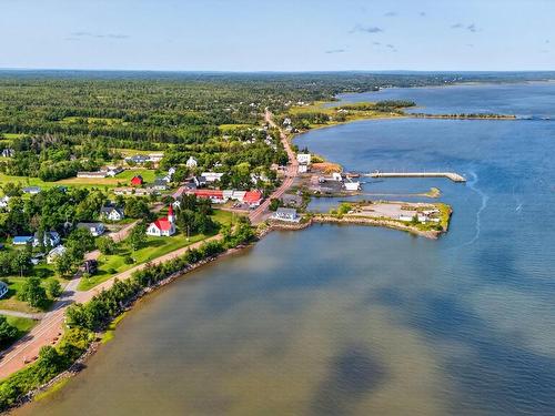 13968 Highway 6, Wallace, NS 