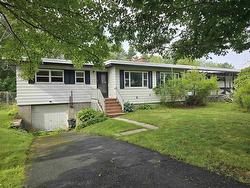 78/80 Glenwood Avenue  Dartmouth, NS B2Y 3G7