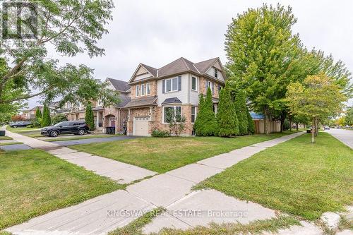 83 KIDD CRESCENT  New Tecumseth, ON L9R 0E1
