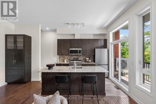 3652 Downpatrick Road, Ottawa, ON - Indoor Photo Showing Kitchen With Upgraded Kitchen