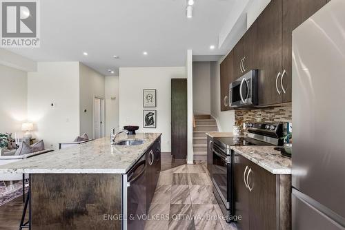 3652 Downpatrick Road, Ottawa, ON - Indoor Photo Showing Kitchen With Upgraded Kitchen