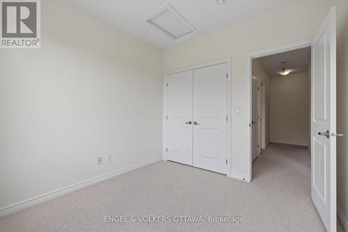 3652 Downpatrick Road, Ottawa, ON - Indoor Photo Showing Other Room