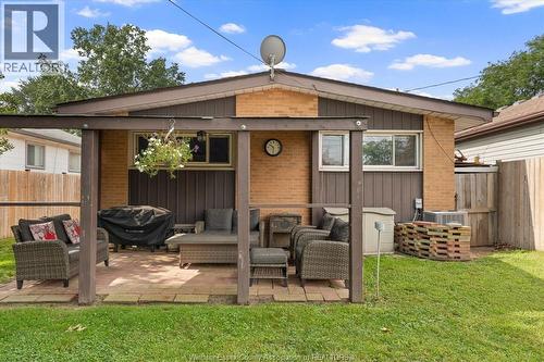 1714 Sun Valley Drive, Windsor, ON - Outdoor