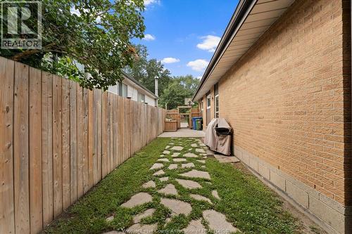 1714 Sun Valley Drive, Windsor, ON - Outdoor With Exterior