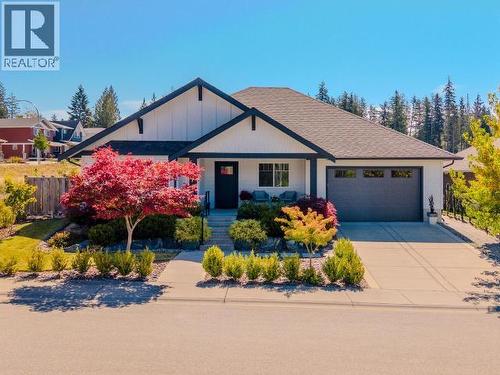 7117 Edgehill Crescent, Powell River, BC - Outdoor