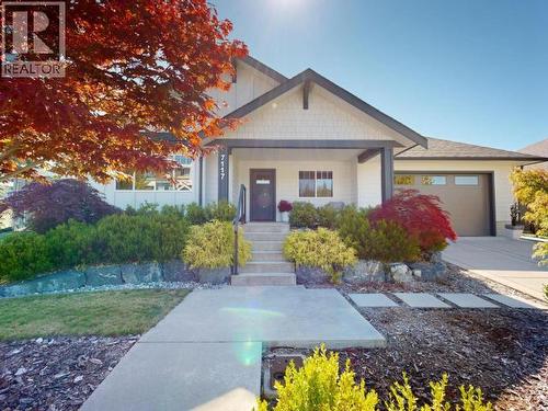 7117 Edgehill Crescent, Powell River, BC - Outdoor With Facade