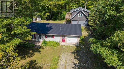 25 AVELE ROAD  South Bruce Peninsula, ON N0H 2T0