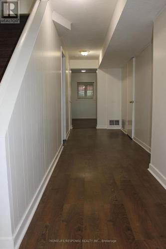 LOWER - 20 NOOTKA CRESCENT , Toronto, Ontario M2H 2X6 4
