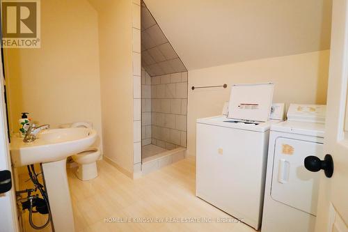 A - 647 TALBOT STREET , St. Thomas, Ontario N5P 1C9 4