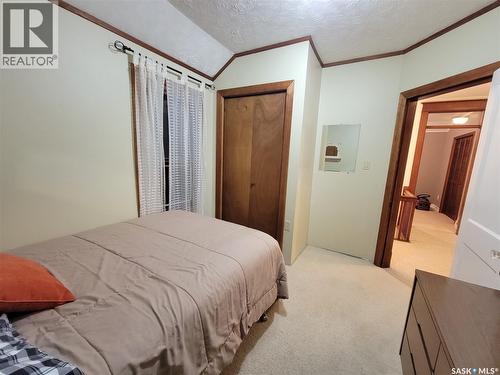560 4Th Avenue E, Unity, SK - Indoor Photo Showing Bedroom