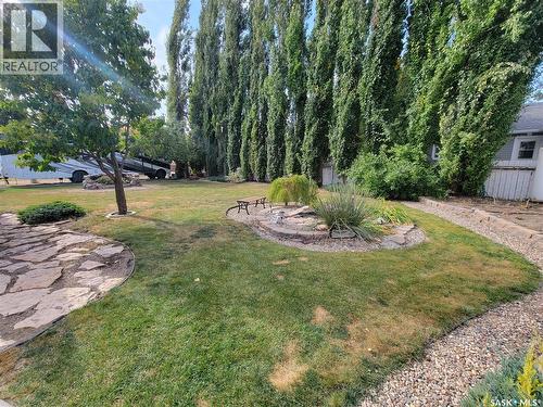 560 4Th Avenue E, Unity, SK - Outdoor