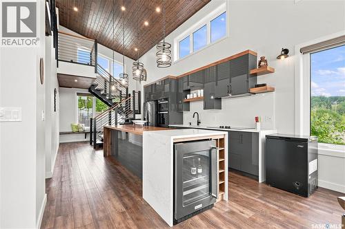 5000 Lakeside Road, Marean Lake, SK - Indoor