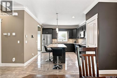 321 110Th Street W, Saskatoon, SK - Indoor Photo Showing Kitchen With Upgraded Kitchen