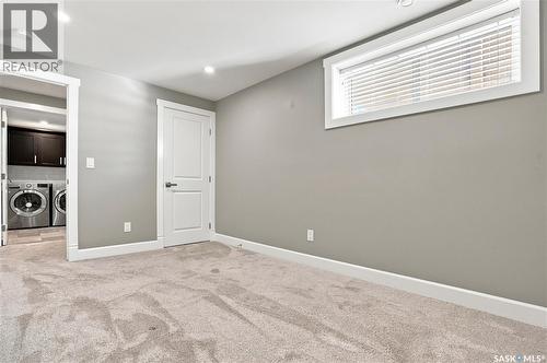 321 110Th Street W, Saskatoon, SK - Indoor Photo Showing Laundry Room