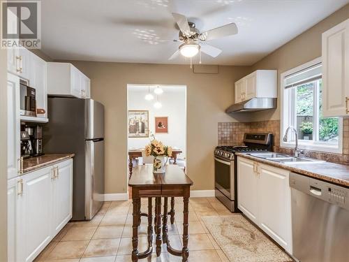 444 St. Raphael, Sudbury, ON - Indoor Photo Showing Kitchen With Double Sink