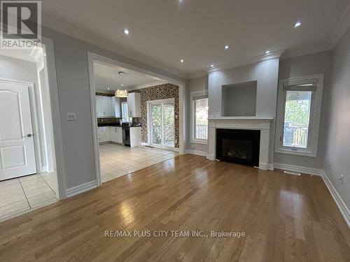 59 TRISH DRIVE , Richmond Hill, Ontario L4E 5C4 4