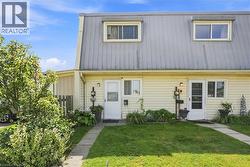 8646 WILLOUGHBY Drive Unit# 4 Niagara Falls, ON L2G 6X7