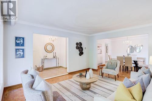 46 Cedar Drive, Toronto, ON - Indoor Photo Showing Living Room