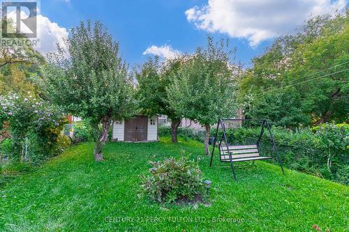 46 Cedar Drive, Toronto, ON - Outdoor