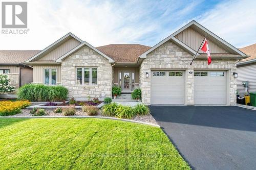 10 NOBLE CRESCENT  Petawawa, ON K8H 0G1