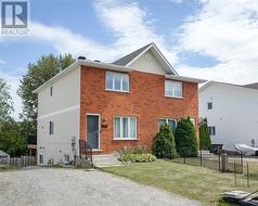 252 Benita Boulevard Sudbury, ON P3A 5Z5