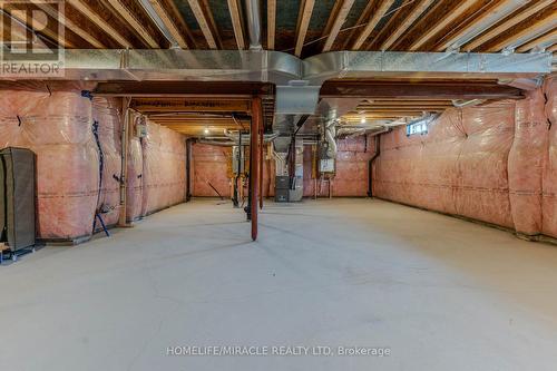 1429 Davis Loop, Innisfil, ON - Indoor Photo Showing Basement