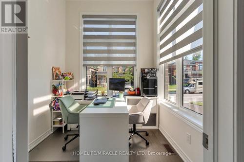 1429 Davis Loop, Innisfil, ON - Indoor Photo Showing Office