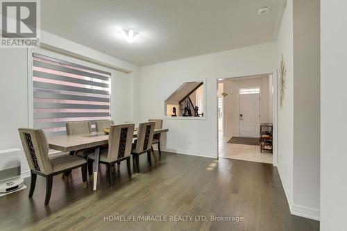 1429 Davis Loop, Innisfil, ON - Indoor Photo Showing Dining Room
