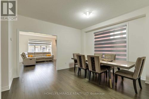 1429 Davis Loop, Innisfil, ON - Indoor Photo Showing Dining Room