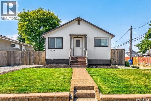 1726 Rothwell STREET  Regina, SK S4N 2B9