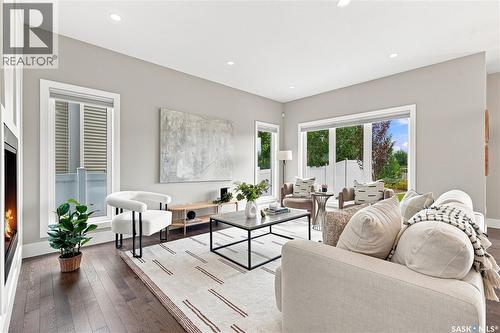 232 Secord Way, Saskatoon, SK - Indoor Photo Showing Living Room