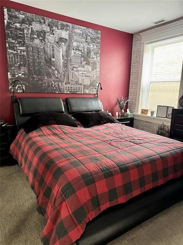 940 Rosser Avenue, Brandon, MB 