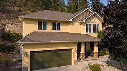 2352 SELKIRK Drive Kelowna, BC V1V 2R5